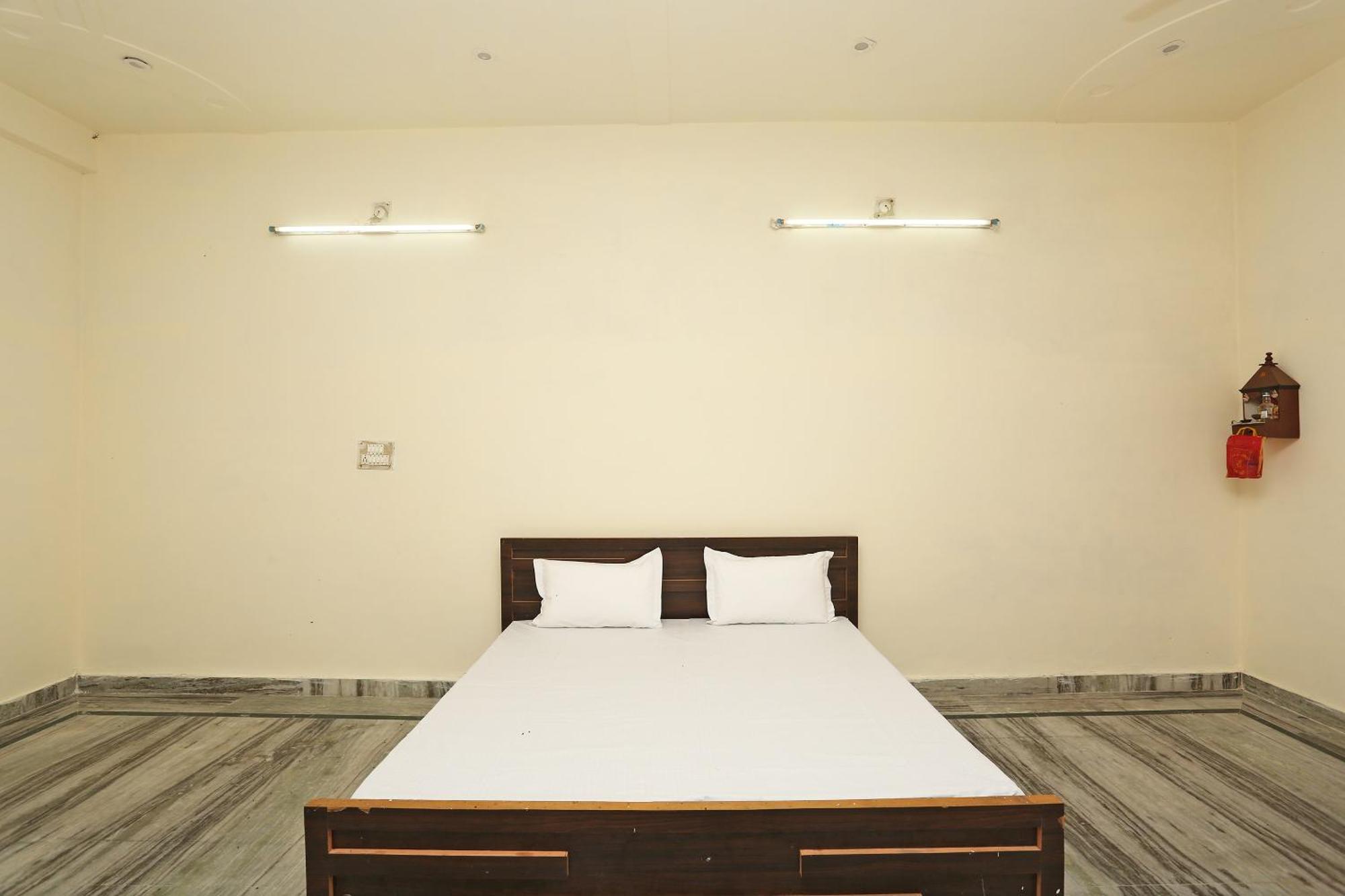 Spot On Angel Garden Hotel Aligarh Bagian luar foto